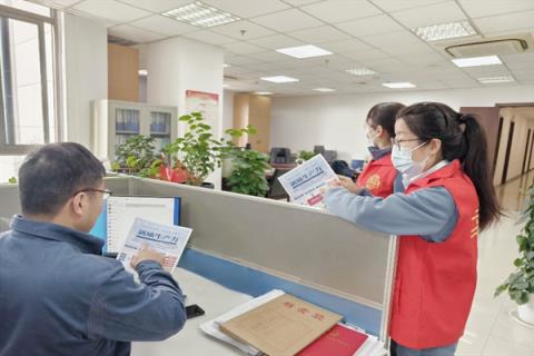 黄山松香烟价格表图_黄山松烟多少钱一条_黄山松香烟