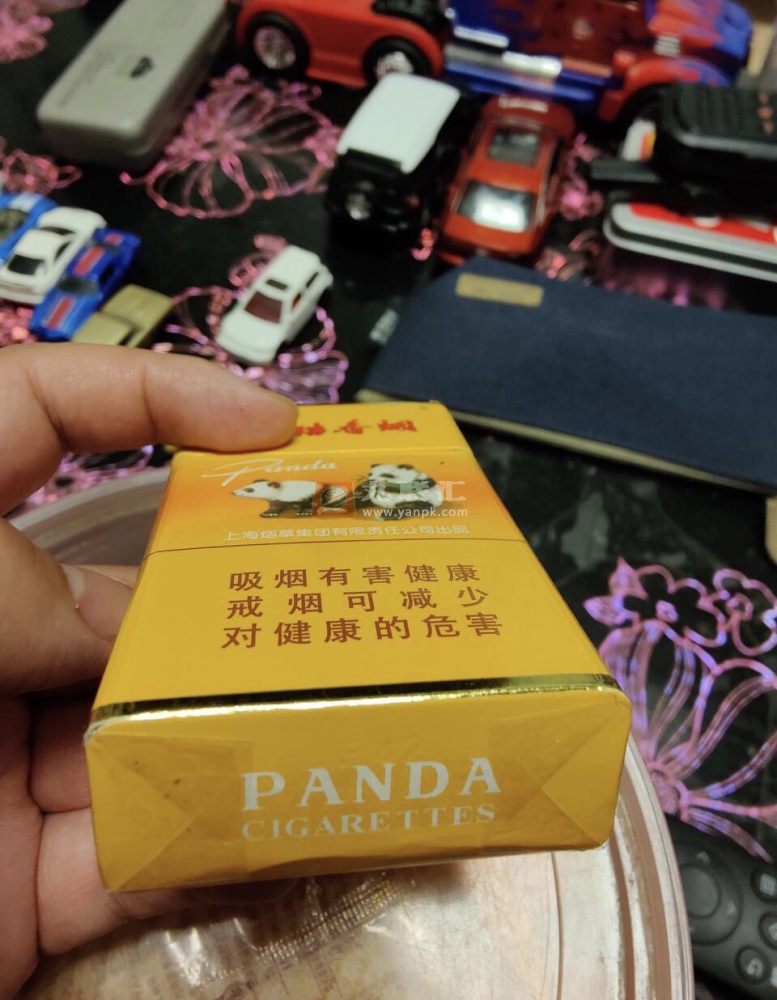 熊猫香烟_熊猫香烟100元一包图片_熊猫香烟中支