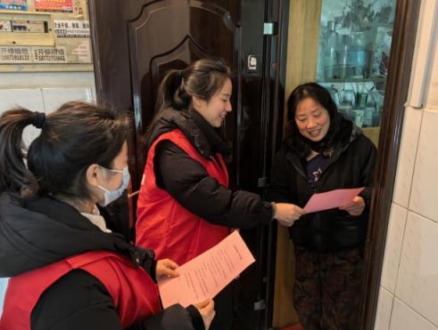 来袭！出口香烟批发一手货源免费代理“气满志骄”