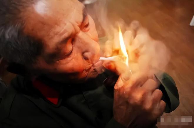 香烟中华细支多少钱一包_中华香烟_香烟中华价格表